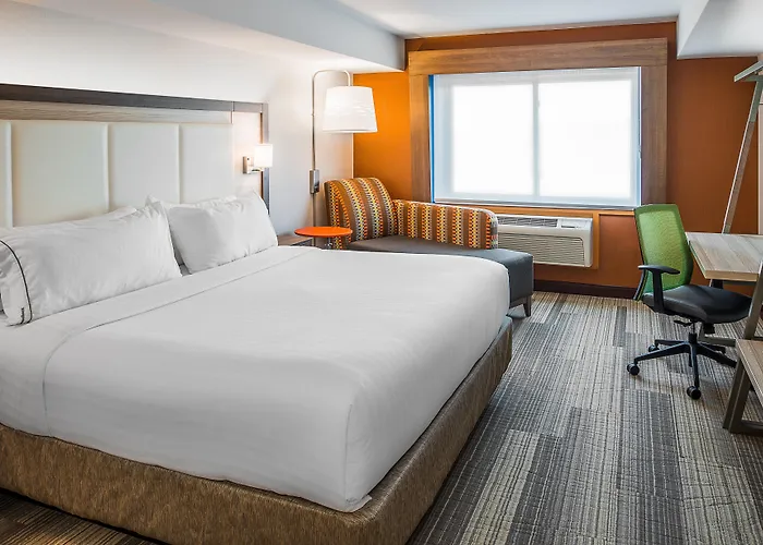 Holiday Inn Express & Suites S Lake Buena Vista, An Ihg Hotel Kissimmee